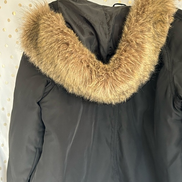 Old Navy Black Jacket with Faux Fur Trim - Picture 7 of 15